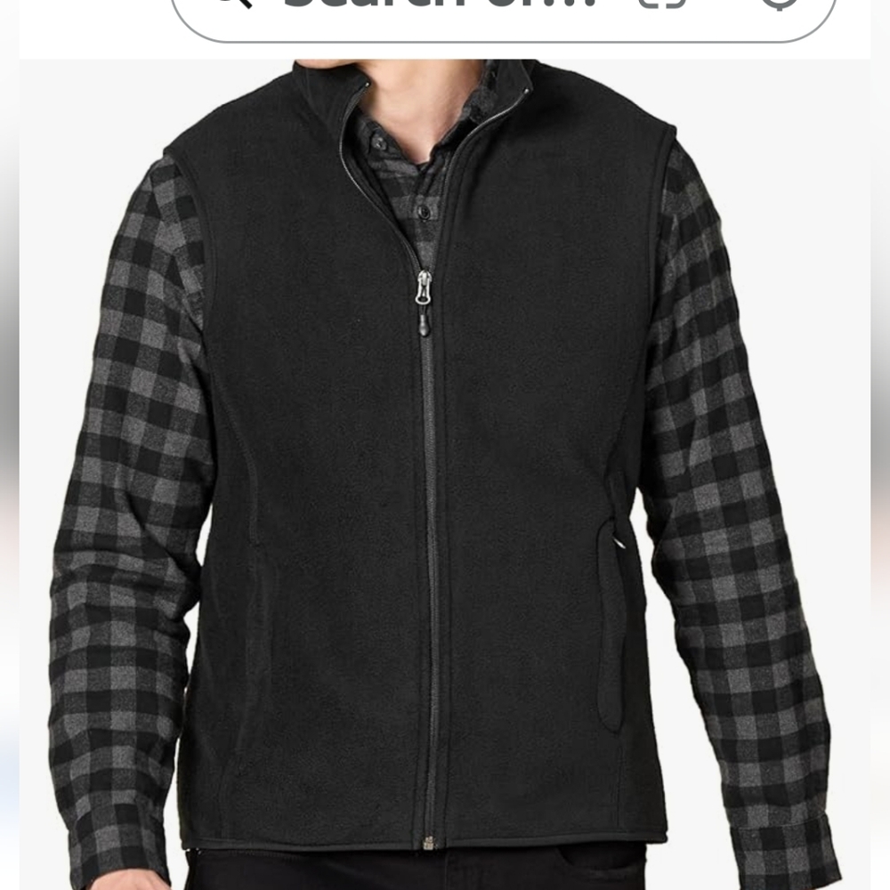 NWT AMAZON ESSENTIALS FLEECE VEST